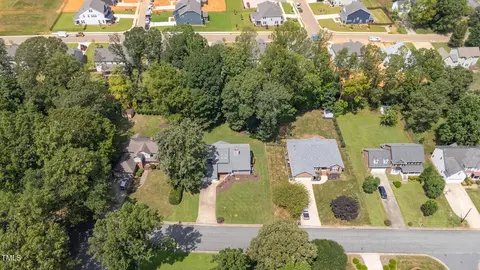 View/Area - 809 Brookview Dr, Elon, NC 27244 photo 6 of 12