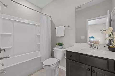 Bath - 1724 Highpoint St, Wake Forest, NC 27587 photo 5 of 5