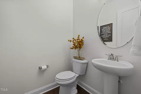 Bath - 1724 Highpoint St, Wake Forest, NC 27587 photo 3 of 5