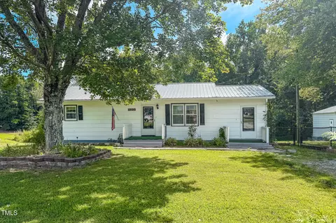 2700 Chub Lake Rd, Roxboro, NC 27574