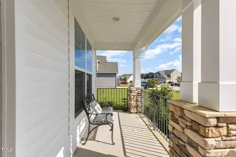 805 Meadow Ford Way, Willow Spring, NC 27592 photo 9