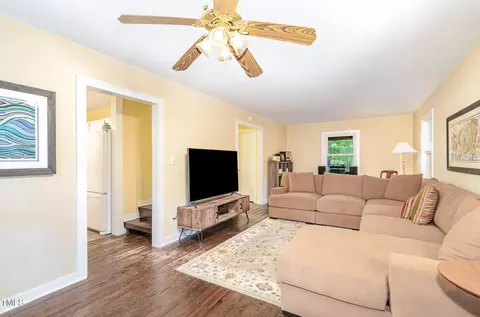 6814 Windover Dr, Durham, NC 27712 photo 9