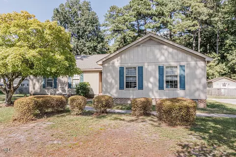 3545 Chelsea Dr, Rocky Mount, NC 27803