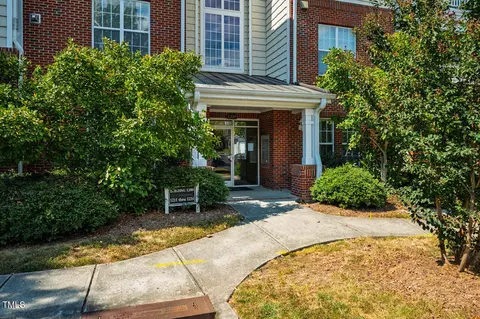1221 Arborgate Cir #12, Chapel Hill, NC 27514