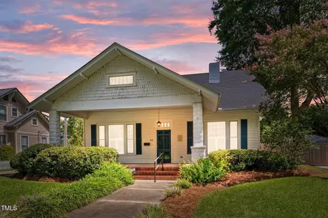 813 Saint Andrew St, Tarboro, NC 27886