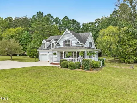 41 Fawns Rest Rd, Siler City, NC 27344