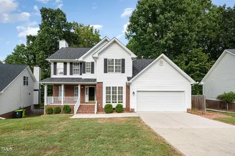 1414 Waterford Green Dr, Apex, NC 27502