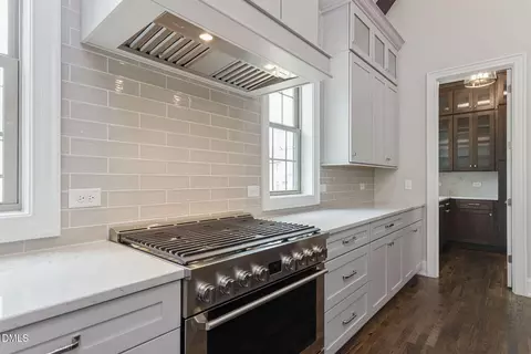 Kitchen - 104 Old Mill Pl, Durham, NC 27705 photo 4 of 5