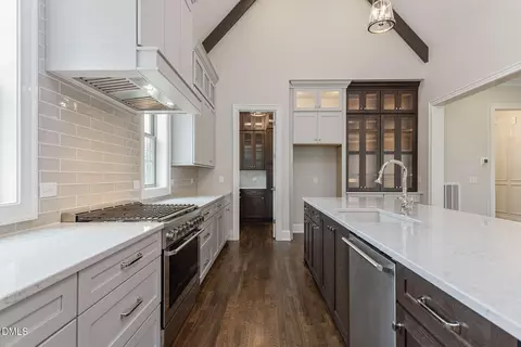 Kitchen - 104 Old Mill Pl, Durham, NC 27705 photo 3 of 5