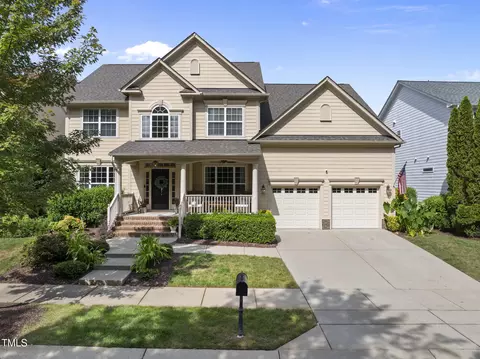 2933 Grandview Heights Ln, Raleigh, NC 27614