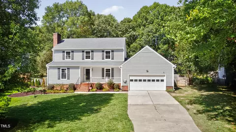 414 Edinburgh Dr, Burlington, NC 27215