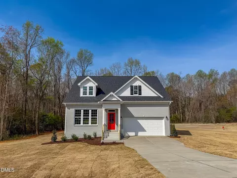 570 Beacon Hill Rd, Lillington, NC 27546