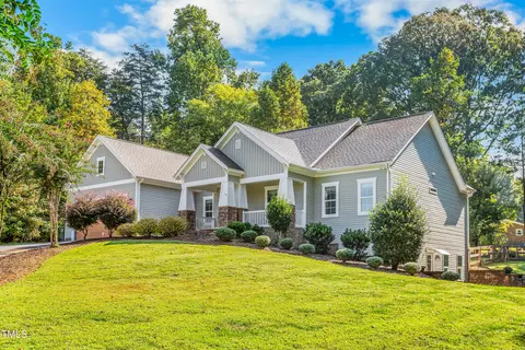 116 Lucas Park Dr, Greensboro, NC 27455