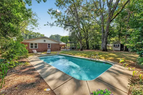 Exterior - 908 Park Ave, Garner, NC 27529 photo 9 of 11