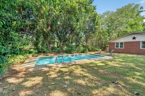 Exterior - 908 Park Ave, Garner, NC 27529 photo 7 of 11