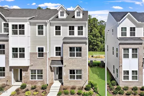 360 Chesapeake Commons St #134, Garner, NC 27529
