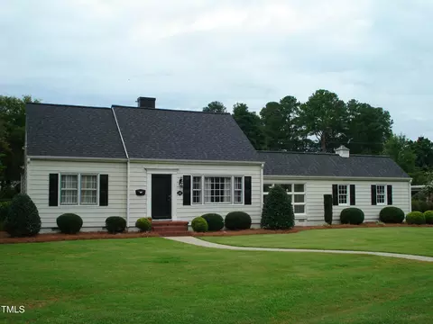 126 Fairfield Cir, Dunn, NC 28334