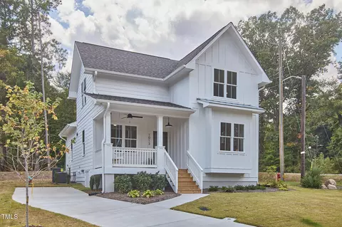 Exterior - 1013 Forrestal Pl, Durham, NC 27707 photo 2 of 14