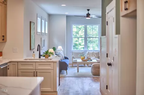 Entry Way - 1013 Forrestal Pl, Durham, NC 27707 photo 5 of 6