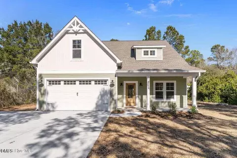 2398 Zion Hill Rd SE, Bolivia, NC 28422