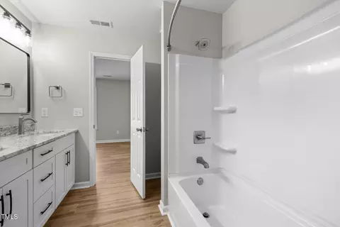 Bath - 221 Highgate Cir, Wake Forest, NC 27587 photo 4 of 4