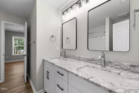 Bath - 221 Highgate Cir, Wake Forest, NC 27587 photo 3 of 4