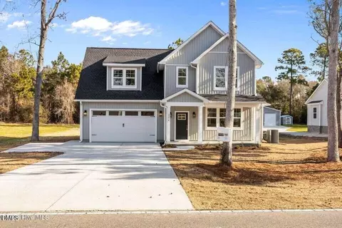 2374 Zion Hill Rd SE, Bolivia, NC 28422