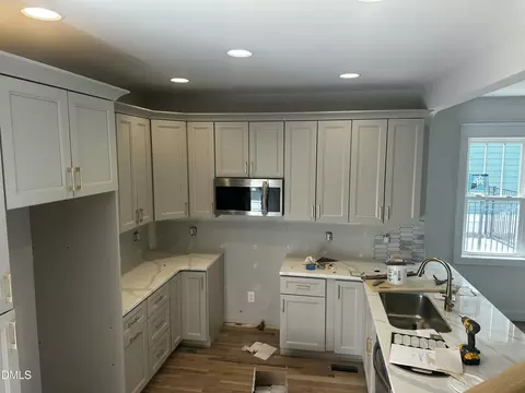 608 Hemlock Ave, Durham, NC 27707 photo 12
