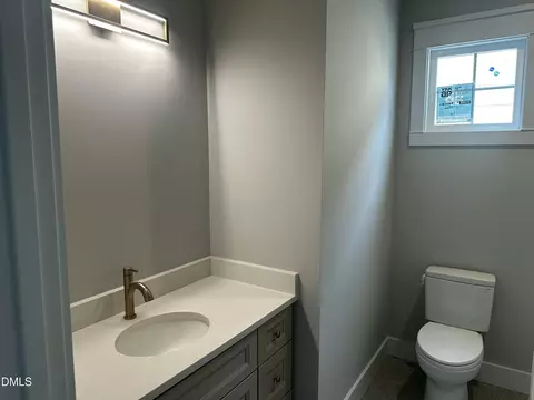 608 Hemlock Ave, Durham, NC 27707 photo 7