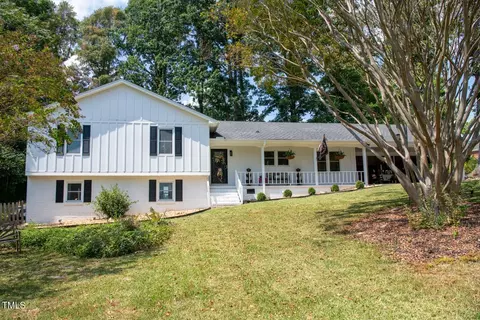 222 Gardiner Rd, Asheboro, NC 27203