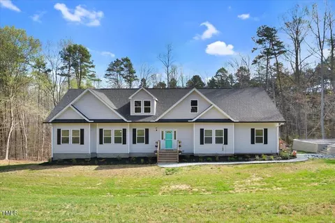 90 Ferncrest Ct, Roxboro, NC 27574