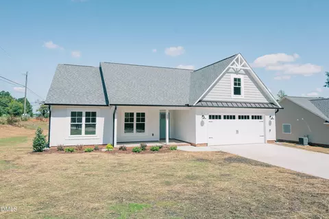 Exterior - 123 Maple Dr, Erwin, NC 28339 photo 6 of 6