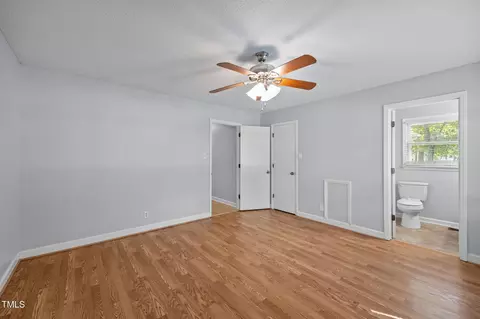 416 Chivalry Dr, Durham, NC 27703 photo 23