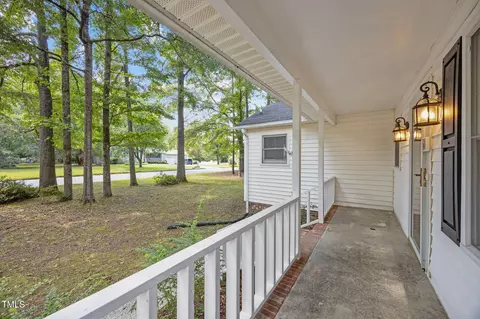 416 Chivalry Dr, Durham, NC 27703 photo 8