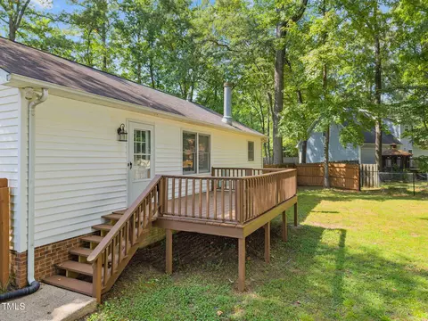 416 Chivalry Dr, Durham, NC 27703 photo 38