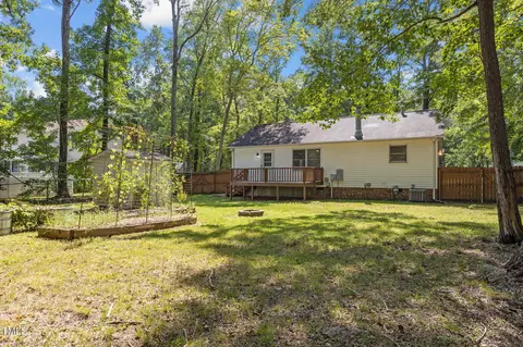 416 Chivalry Dr, Durham, NC 27703 photo 37