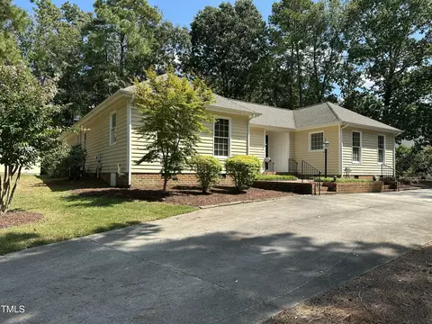 3002 Sidney Hl, Henderson, NC 27536
