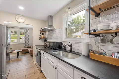 Kitchen - 410 Second St, Apex, NC 27502 photo 2 of 3