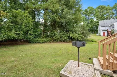 Exterior - 410 Second St, Apex, NC 27502 photo 2 of 5