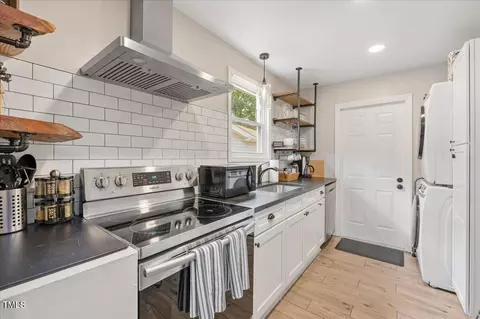 Kitchen - 410 Second St, Apex, NC 27502 photo 1 of 3