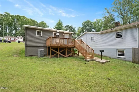 Exterior - 410 Second St, Apex, NC 27502 photo 4 of 5