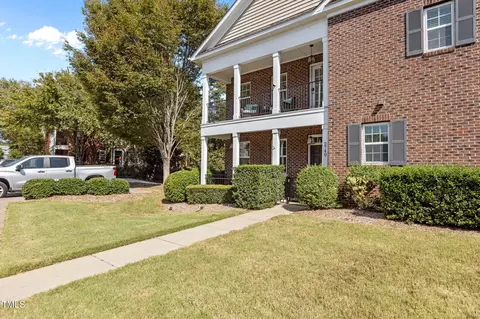 2740 Cloud Mist Cir, Raleigh, NC 27614 photo 2