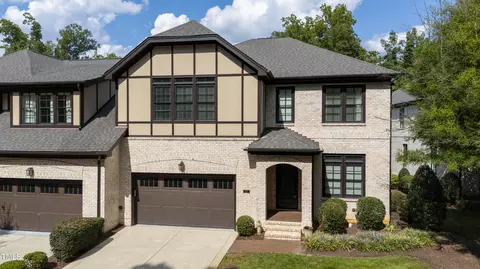 1357 Queensferry Rd, Cary, NC 27511