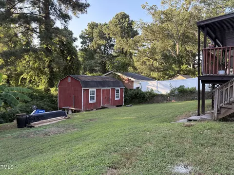 Exterior - 806 Lindley Dr, Durham, NC 27703 photo 5 of 5