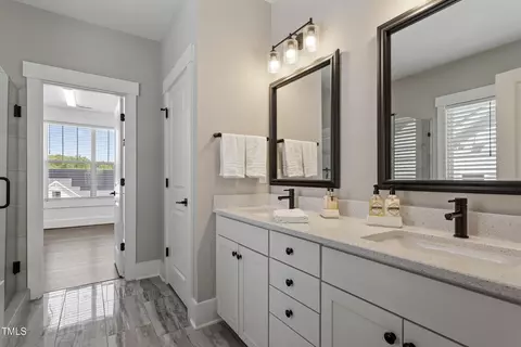 Bath - 903 Adeline Ct, Durham, NC 27713 photo 4 of 5