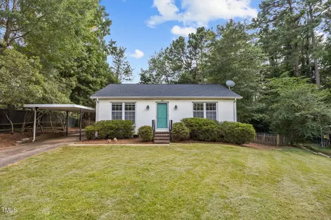 1005 Woodhill Ct, Raleigh, NC 27615
