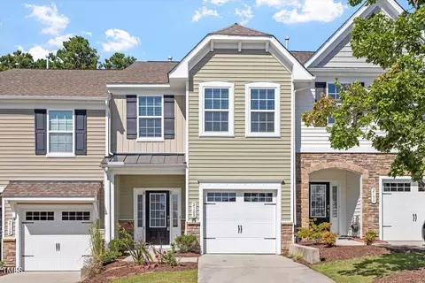 2108 Junewood Ln, Morrisville, NC 27560