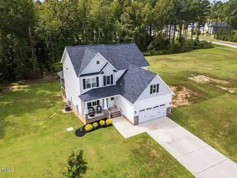 View/Area - 64 Berg St, Smithfield, NC 27577 photo 2 of 13