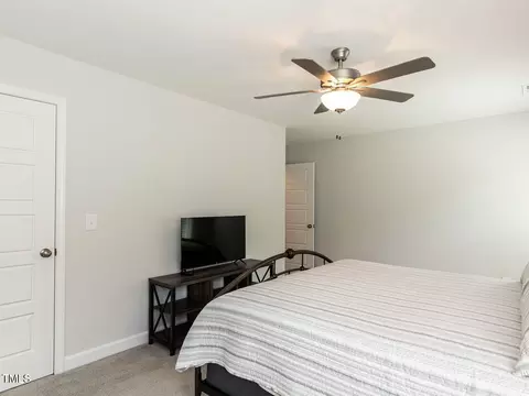 Bedroom - 64 Berg St, Smithfield, NC 27577 photo 4 of 8