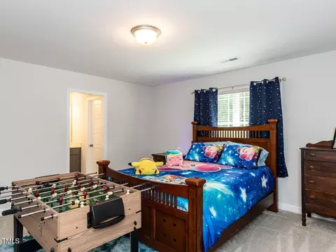 Bedroom - 64 Berg St, Smithfield, NC 27577 photo 5 of 8